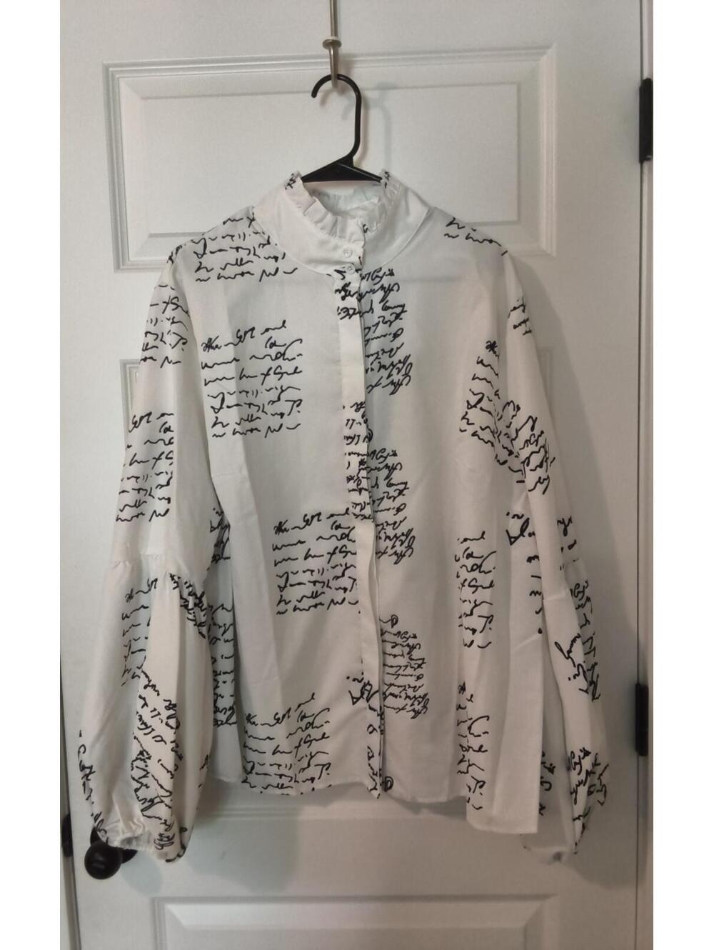 Stylewe White Button-Up Shirt with Black Script Print and Balloon Sleeves